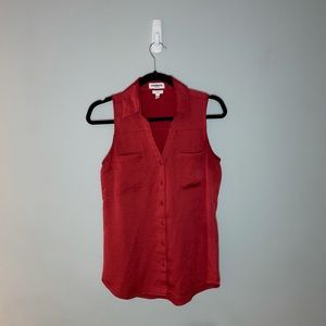 Express slim fit sleeveless portofino blouse. Size small.